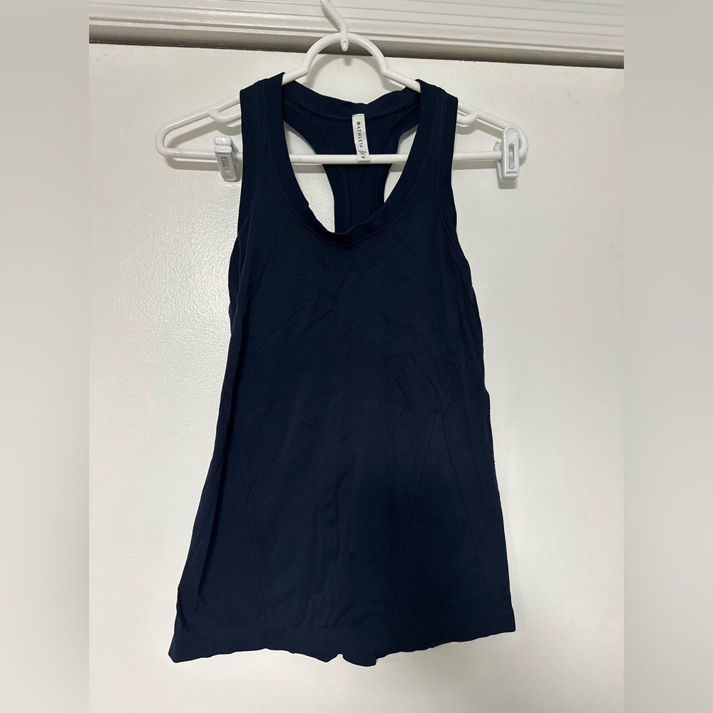 Athleta sports tank top